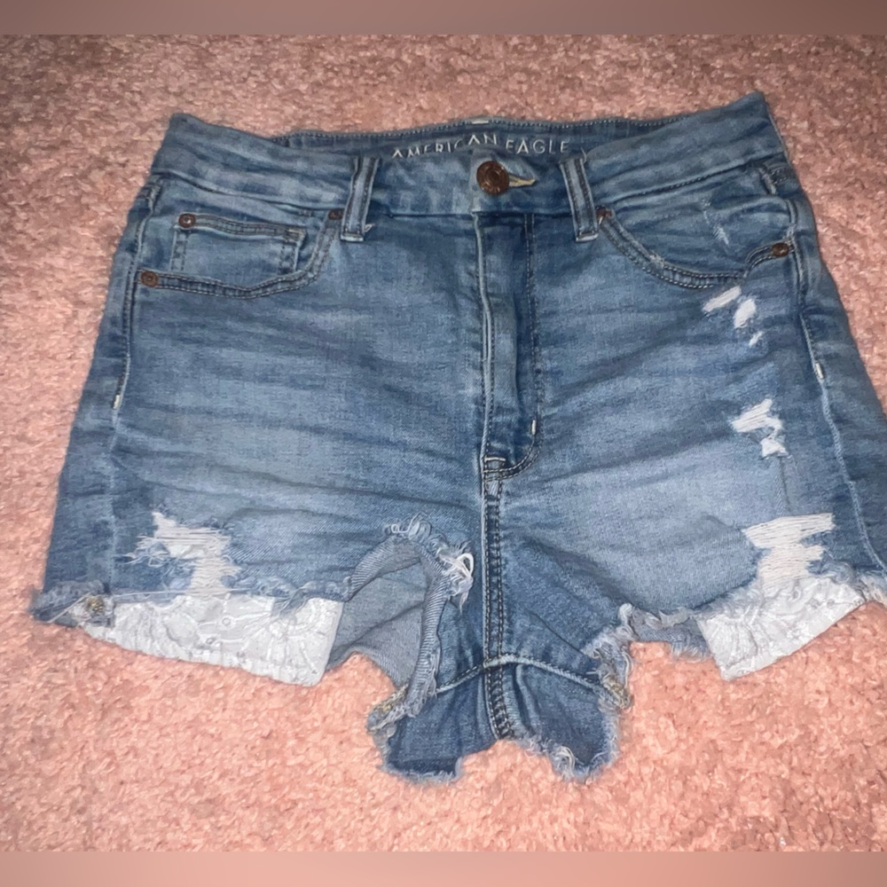 Women’s American eagle shorts